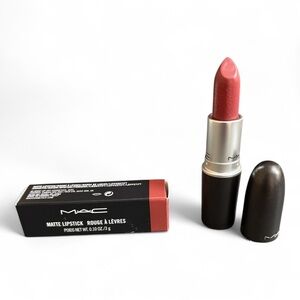 MAC Cosmetics Matte Lipstick in 659 Natural Born Leader NIB